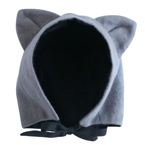 grey cat hat fron view