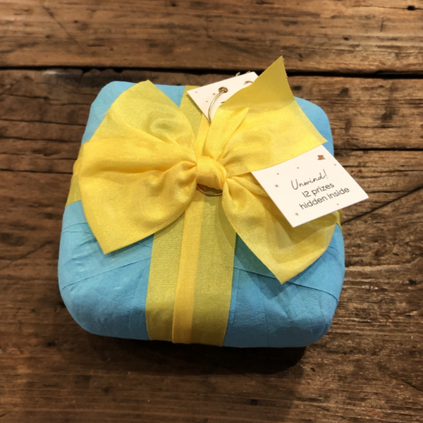 Deluxe Surprize Ball Gift Box Brite