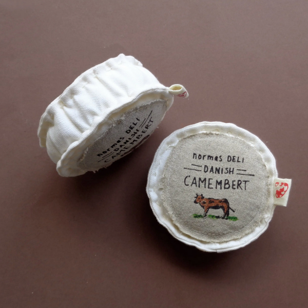 Camembert Rattle