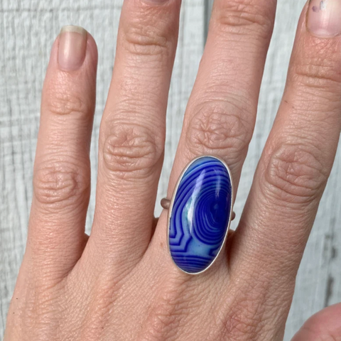 Large Oval Blue and White Agate Sterling Silver Ring (sz 8 & 9)