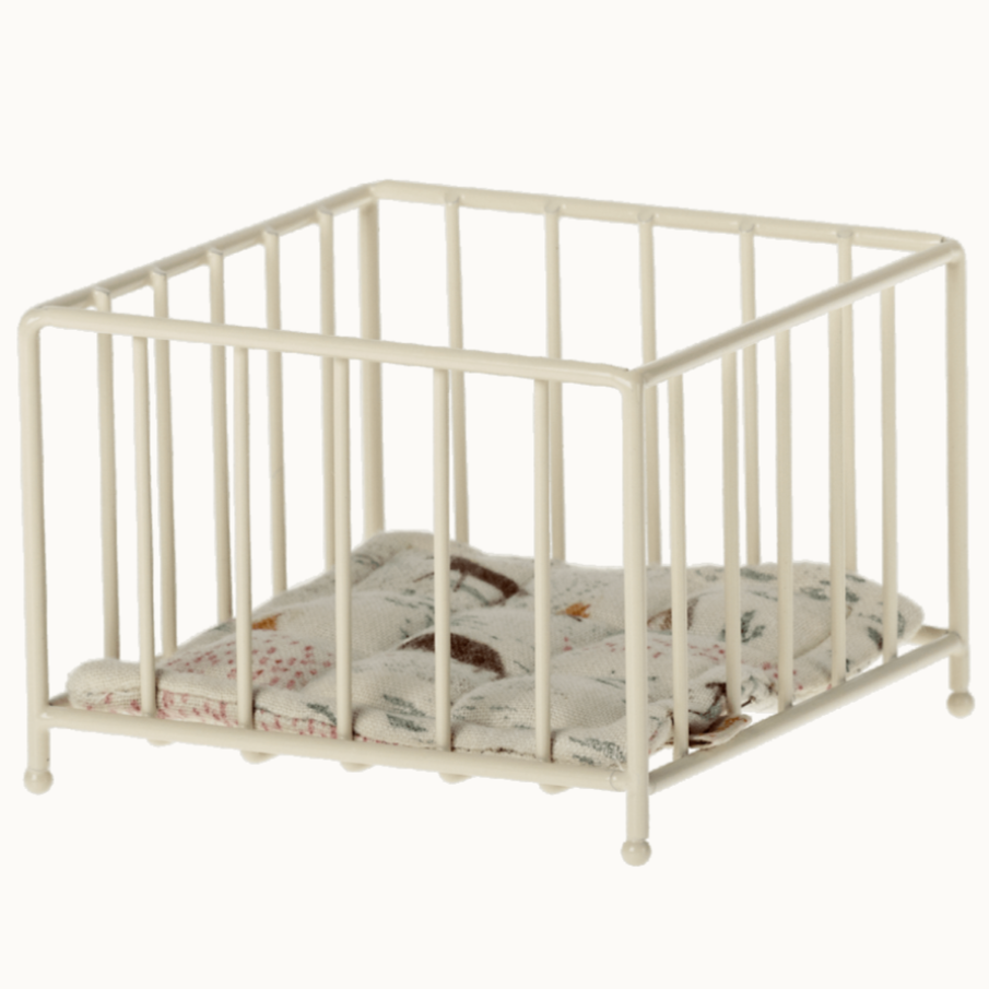 Playpen for MY Bunny and Mouse