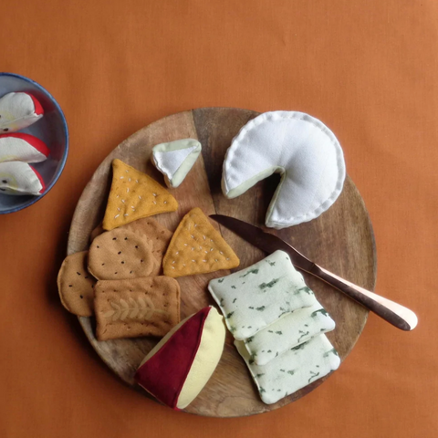 Play Food - Cheese and Crackers