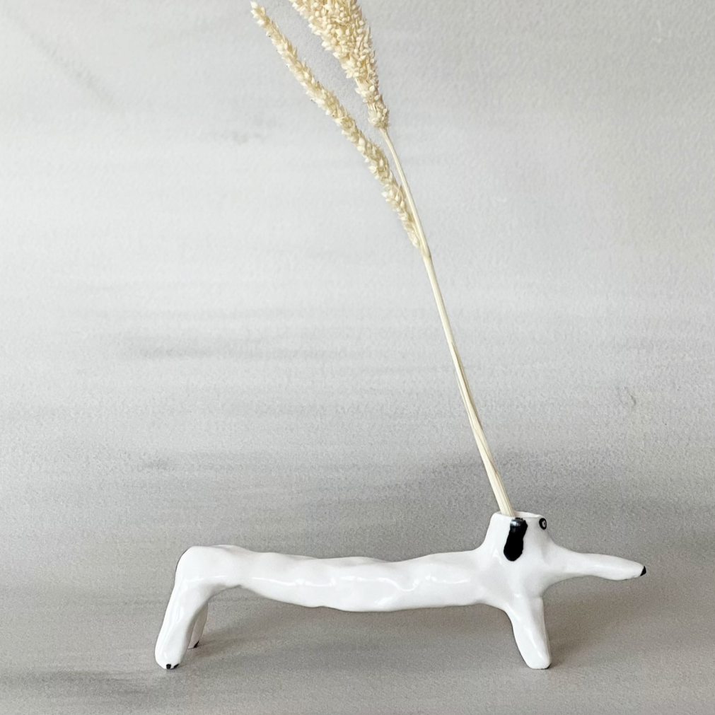 Dog on all Legs Vase -Eleonor Boström