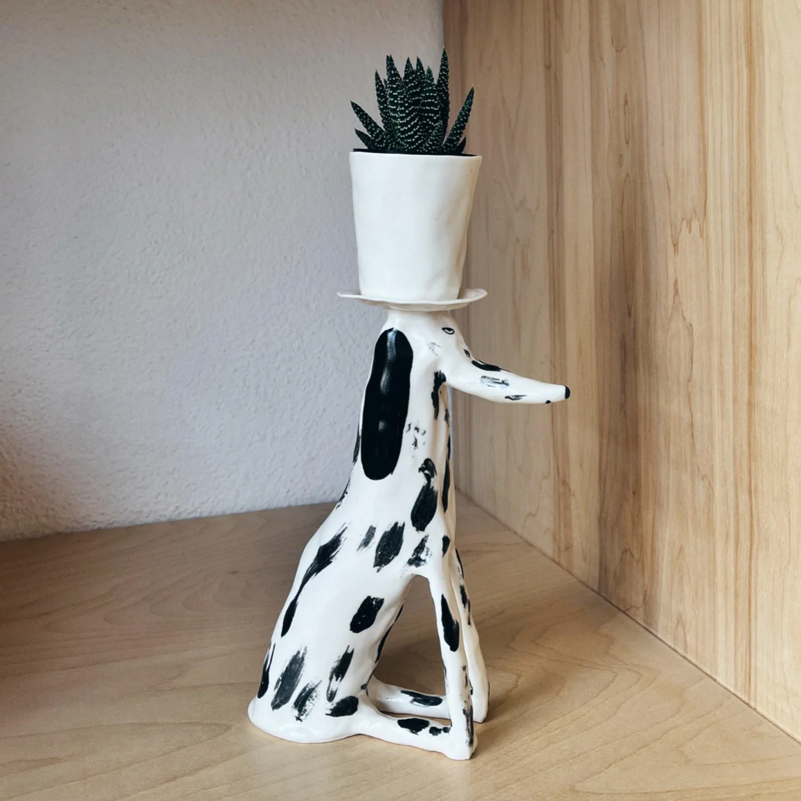 Plant Pot Dog with Spots -Eleonor Boström