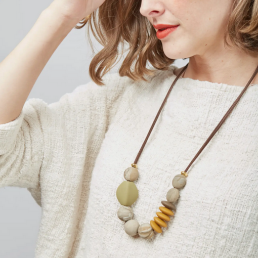 Saddle Signature Teething Necklace