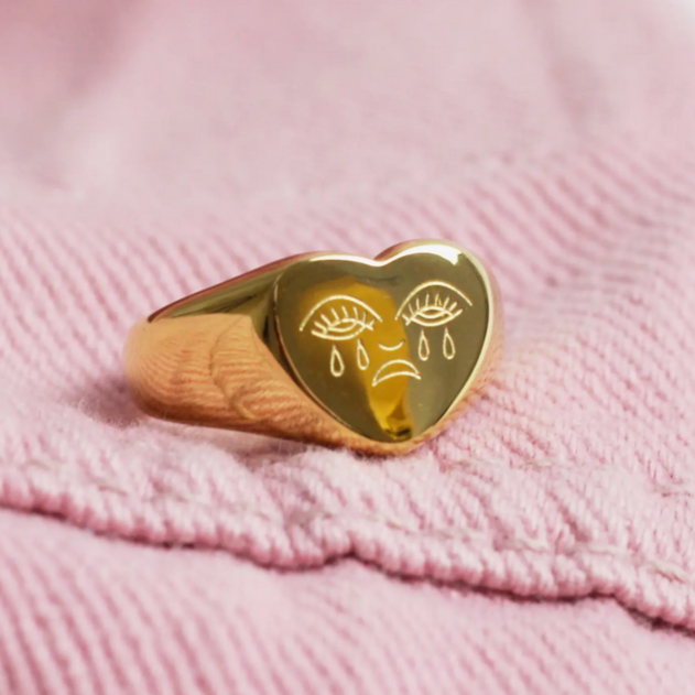 Crying Heart Signet Ring - Gold