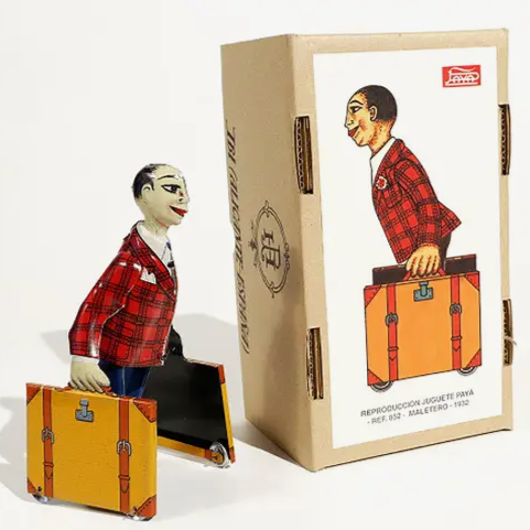 Suitcase Man, Original Paya 18 cm, Spring Mechanism made in Spain 1923 14yrs+