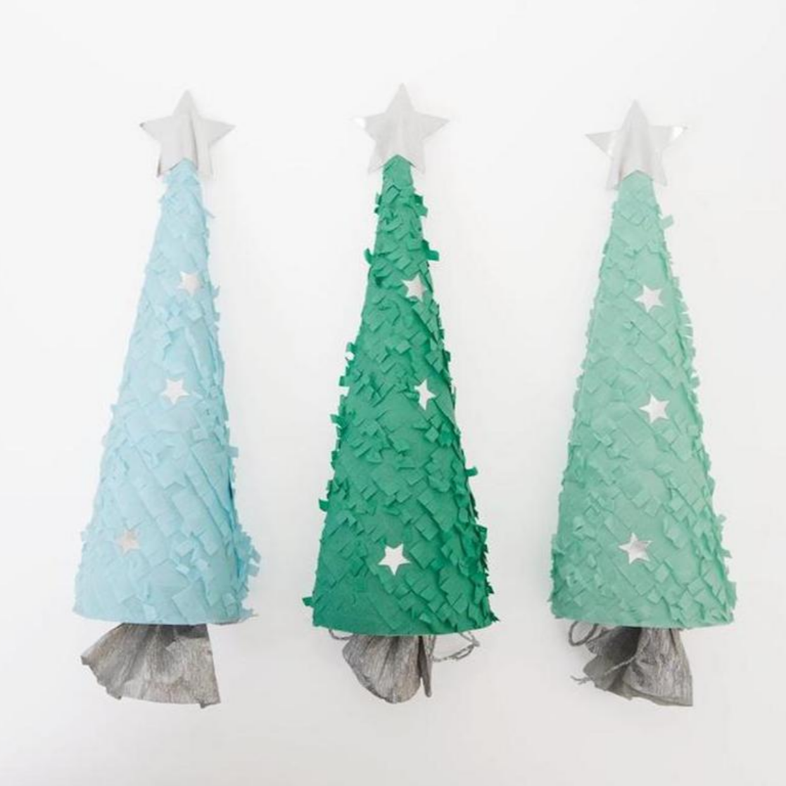 Christmas Trees Crackers (glitter star brooch)