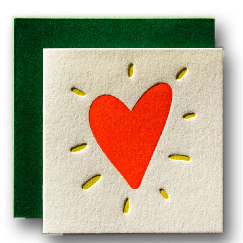 ILLUSTRATION OF A RED HEART